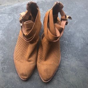 Jeffrey Campbell Everly Boots